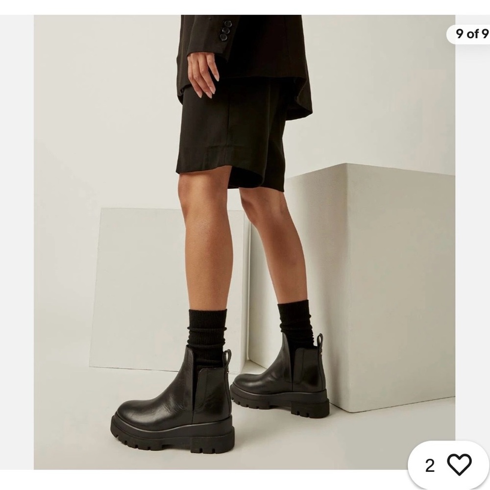 La Canadienne Kash Waterproof platform Chelsea Lug-sole Boots - 7.5